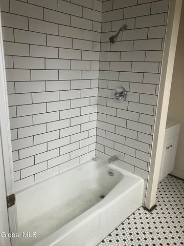 26 Washington Avenue, Cohoes, NY 12047