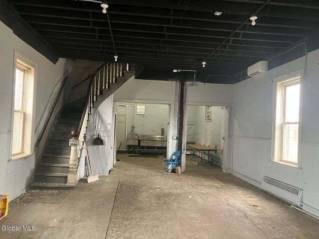 26 Washington Avenue, Cohoes, NY 12047