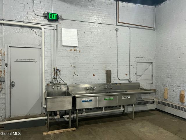 26 Washington Avenue, Cohoes, NY 12047