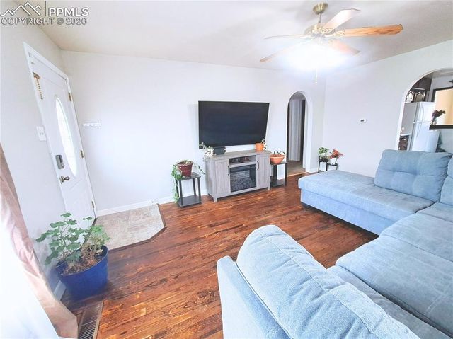 1005 Jones Avenue, Pueblo, CO 81004