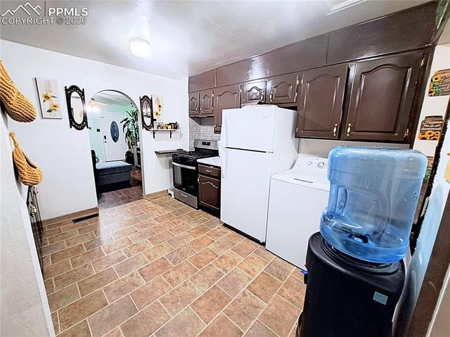 1005 Jones Avenue, Pueblo, CO 81004