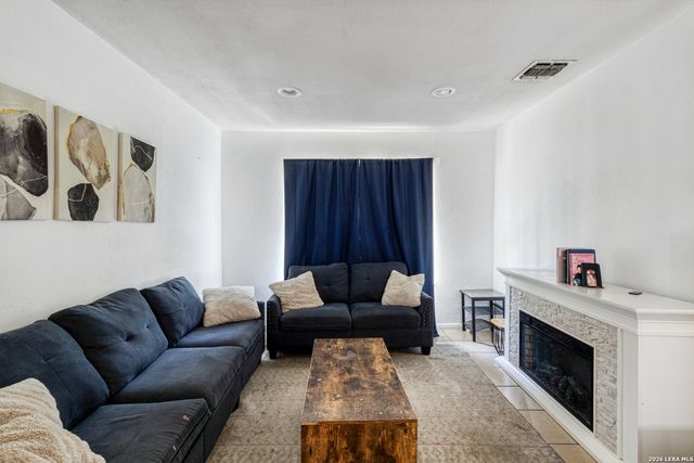 411 SAMUEL DR, San Antonio, TX 78227