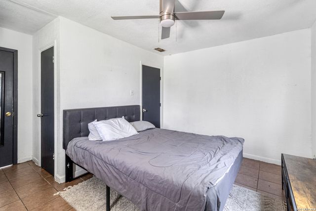 411 SAMUEL DR, San Antonio, TX 78227