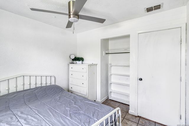 411 SAMUEL DR, San Antonio, TX 78227