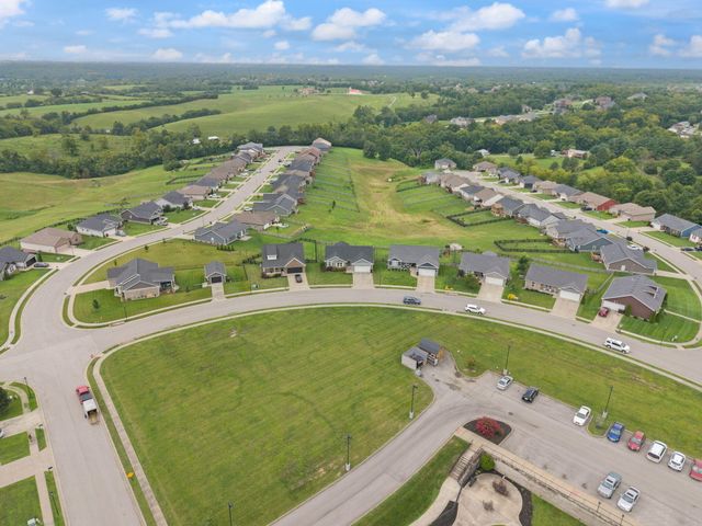432 Windemere Way, Richmond, KY 40475