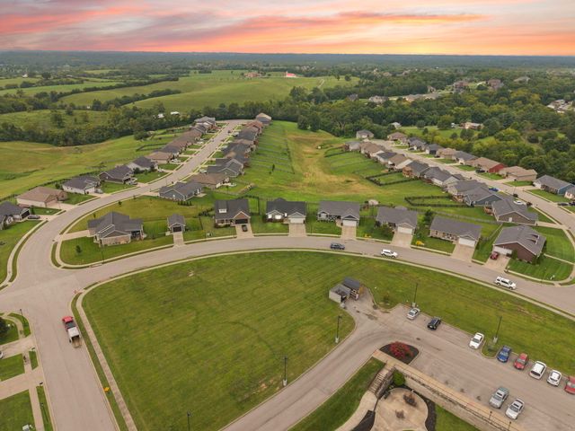 432 Windemere Way, Richmond, KY 40475