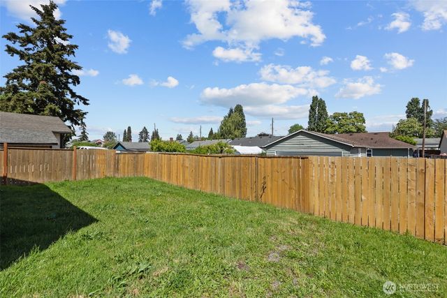 3533 S Wilkeson Street, Tacoma, WA 98418