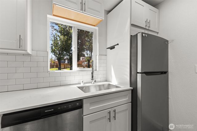 3533 S Wilkeson Street, Tacoma, WA 98418