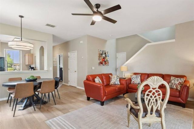 2204 CALABRIA AVENUE, Davenport, FL 33897