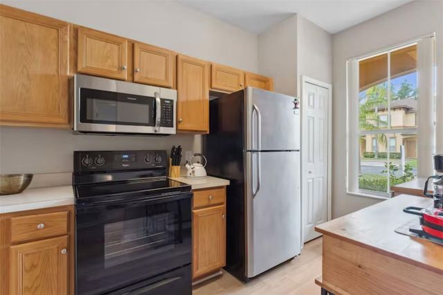 2204 CALABRIA AVENUE, Davenport, FL 33897