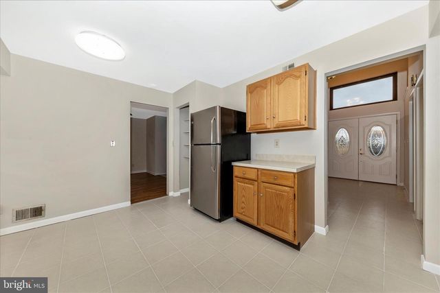 2765 LOCH HAVEN DR, Ijamsville, MD 21754