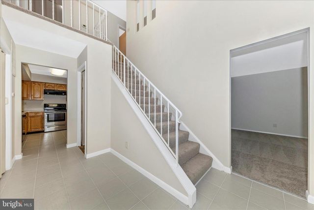 2765 LOCH HAVEN DR, Ijamsville, MD 21754