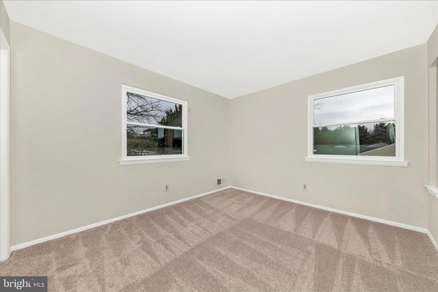 2765 LOCH HAVEN DR, Ijamsville, MD 21754