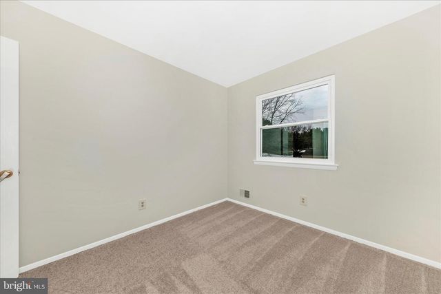 2765 LOCH HAVEN DR, Ijamsville, MD 21754