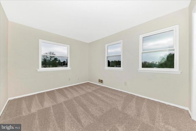 2765 LOCH HAVEN DR, Ijamsville, MD 21754