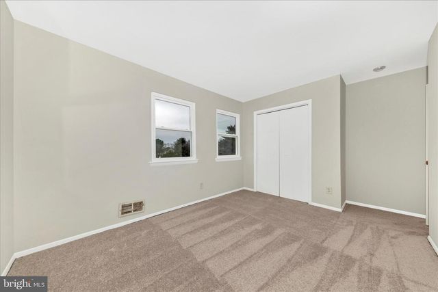 2765 LOCH HAVEN DR, Ijamsville, MD 21754