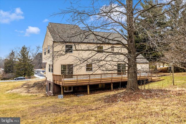 2765 LOCH HAVEN DR, Ijamsville, MD 21754