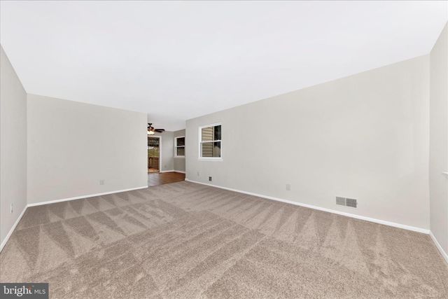 2765 LOCH HAVEN DR, Ijamsville, MD 21754