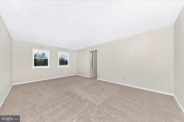 2765 LOCH HAVEN DR, Ijamsville, MD 21754