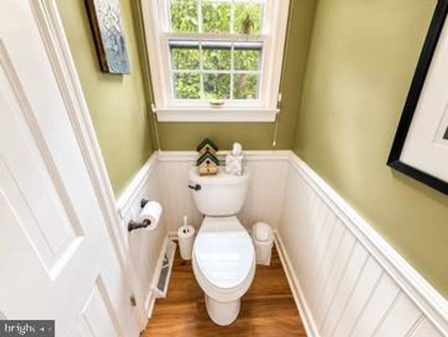808 MANDY LN, Camp Hill, PA 17011