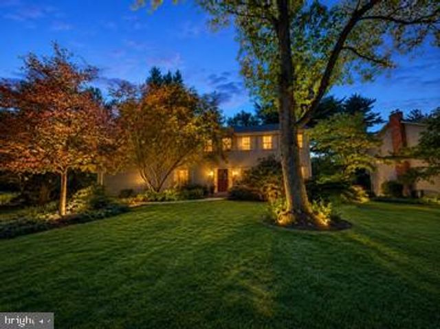 808 MANDY LN, Camp Hill, PA 17011