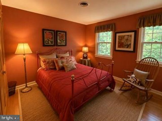 808 MANDY LN, Camp Hill, PA 17011