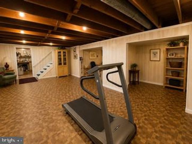 808 MANDY LN, Camp Hill, PA 17011