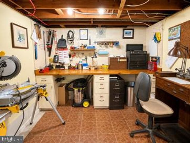 808 MANDY LN, Camp Hill, PA 17011