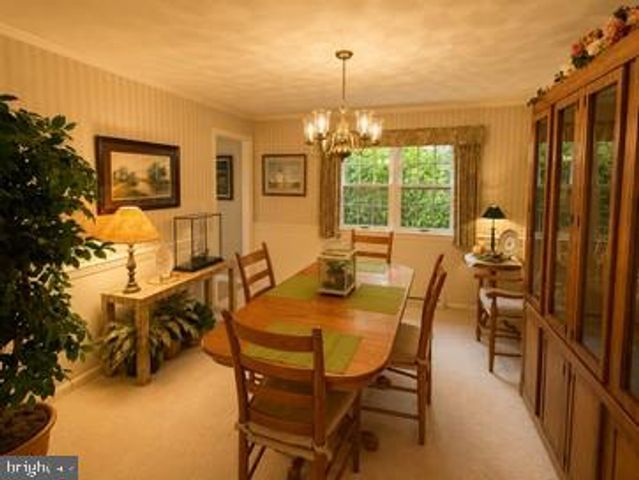 808 MANDY LN, Camp Hill, PA 17011