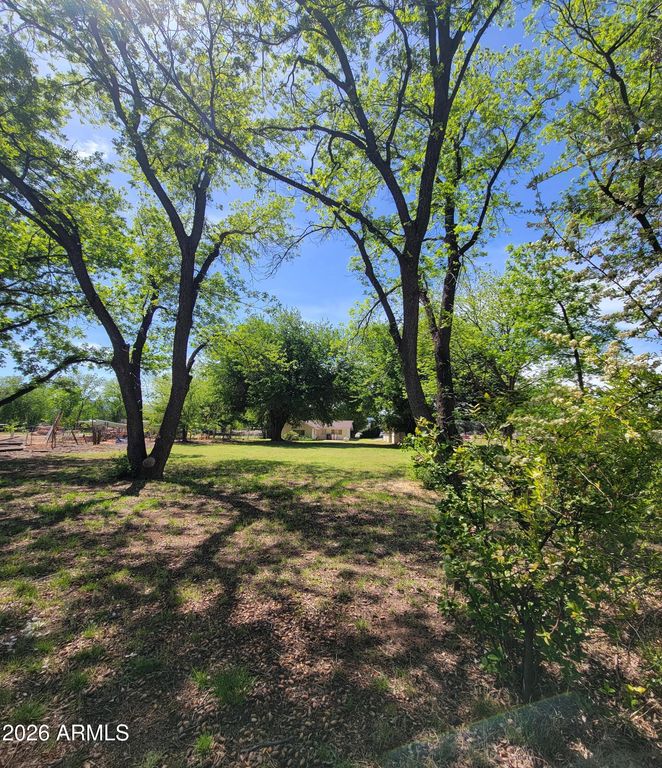 Image 24 of property listing at 93 N BLACK BRIDGE Road, Camp Verde, AZ 86322