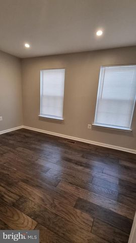 13111 SHADOWBROOK LN, Fairfax, VA 22033