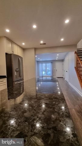 13111 SHADOWBROOK LN, Fairfax, VA 22033