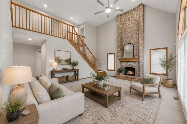 1005 Fairway Oaks Dr, Hempfield Twp, PA 15644