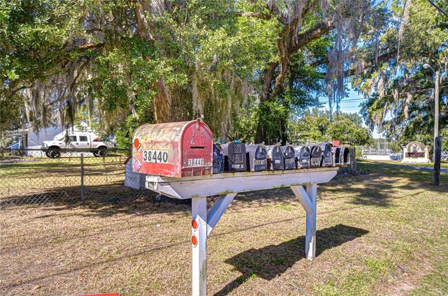 6831 WIRE ROAD, Zephyrhills, FL 33542