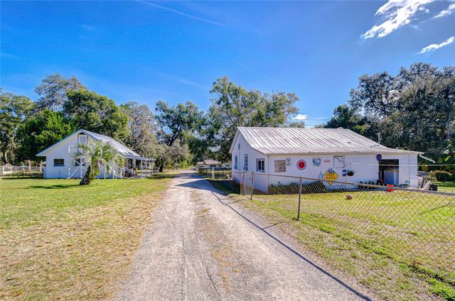 6831 WIRE ROAD, Zephyrhills, FL 33542