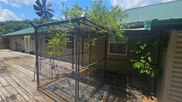 668 Bull River Run Rd, Grantsville, WV 26147