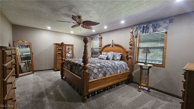 668 Bull River Run Rd, Grantsville, WV 26147