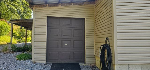 668 Bull River Run Rd, Grantsville, WV 26147