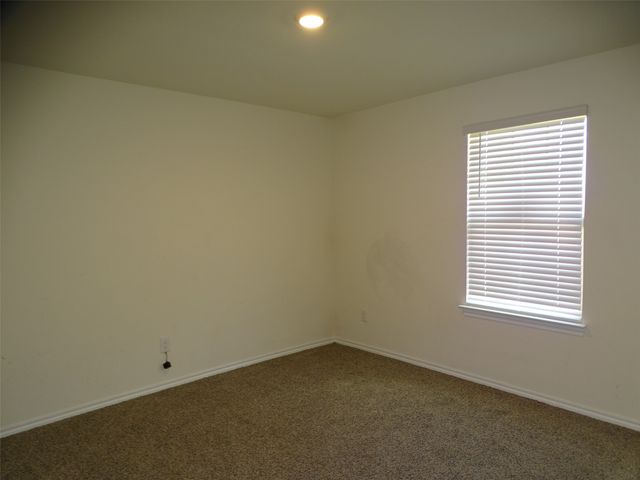 1214 Canterbury Lane, Ennis, TX 75119