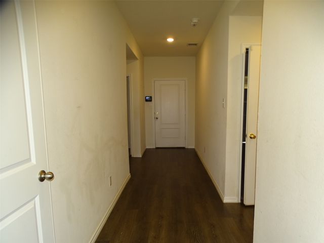 1214 Canterbury Lane, Ennis, TX 75119