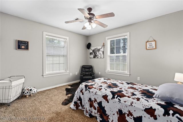 1205 S Division Street, Lavaca, AR 72941