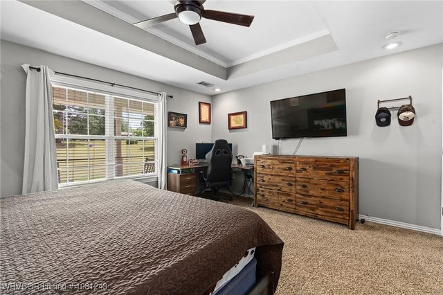 1205 S Division Street, Lavaca, AR 72941