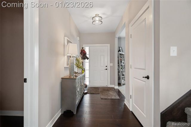 24679 Pembrooke Drive, Southfield, MI 48033