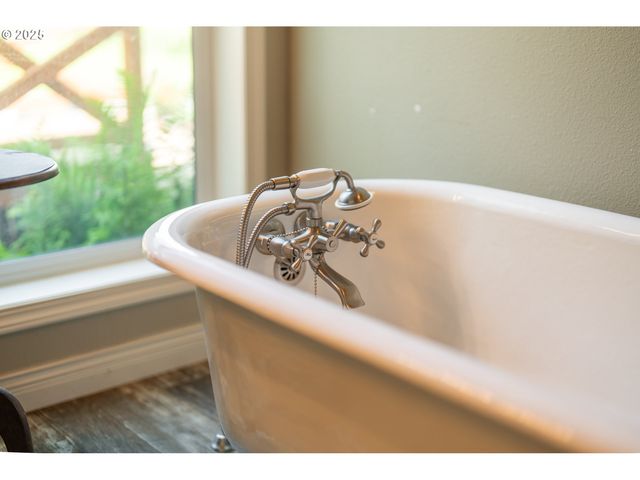 1307 Nw 359TH St, La Center, WA 98629