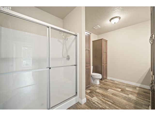 1307 Nw 359TH St, La Center, WA 98629
