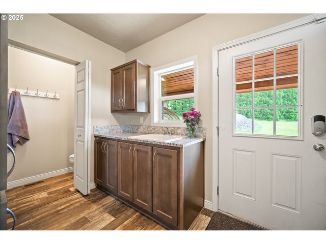 1307 Nw 359TH St, La Center, WA 98629