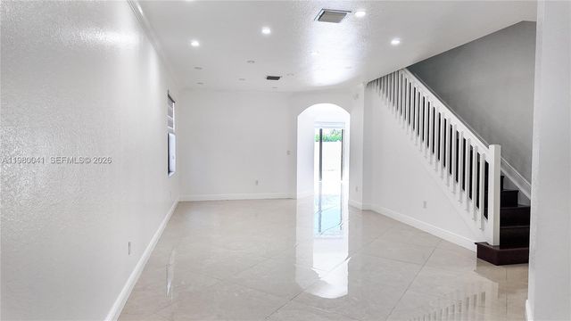 3530 W 88th St 3530, Hialeah, FL 33018