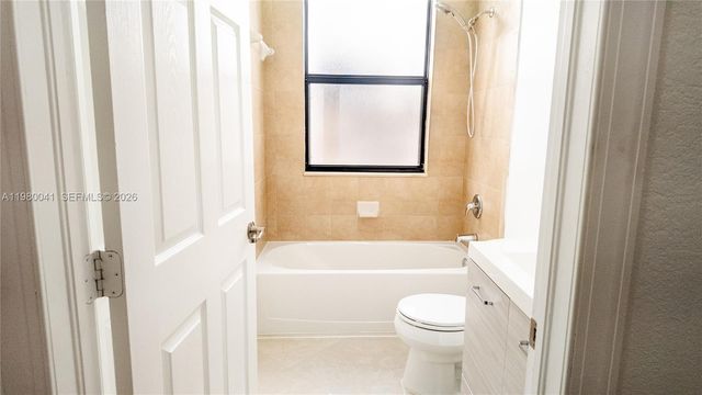 3530 W 88th St 3530, Hialeah, FL 33018