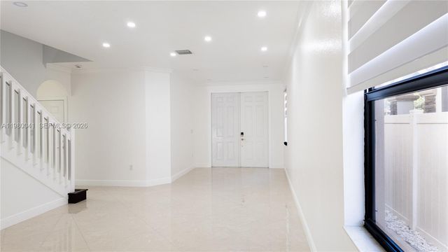 3530 W 88th St 3530, Hialeah, FL 33018