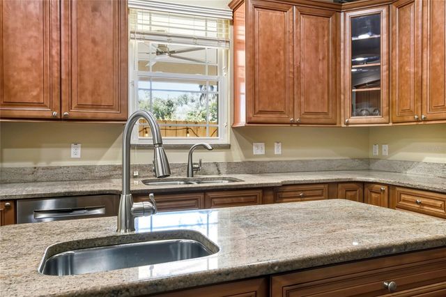 1995 AVENUE F SW, Winter Haven, FL 33880